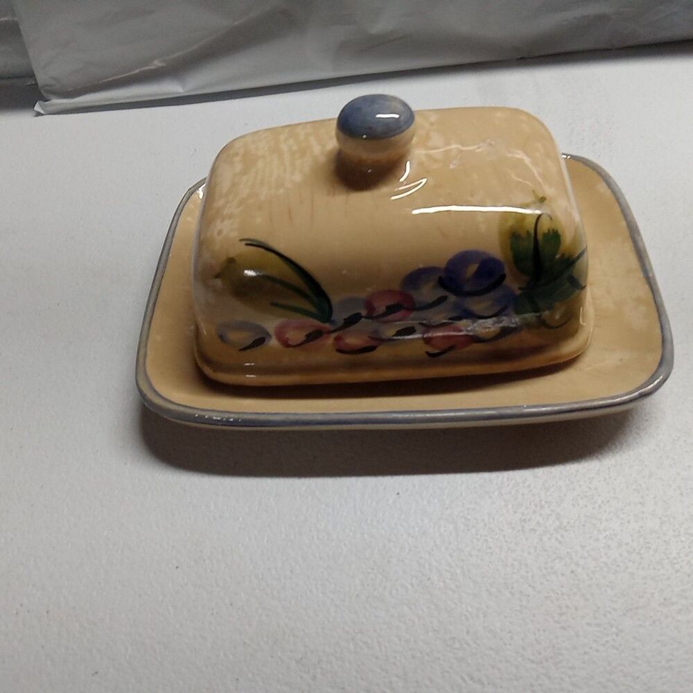 BUTTER DISH WITH LID‎ OBLONG 7 3/8" LONG Floral No Brand On It